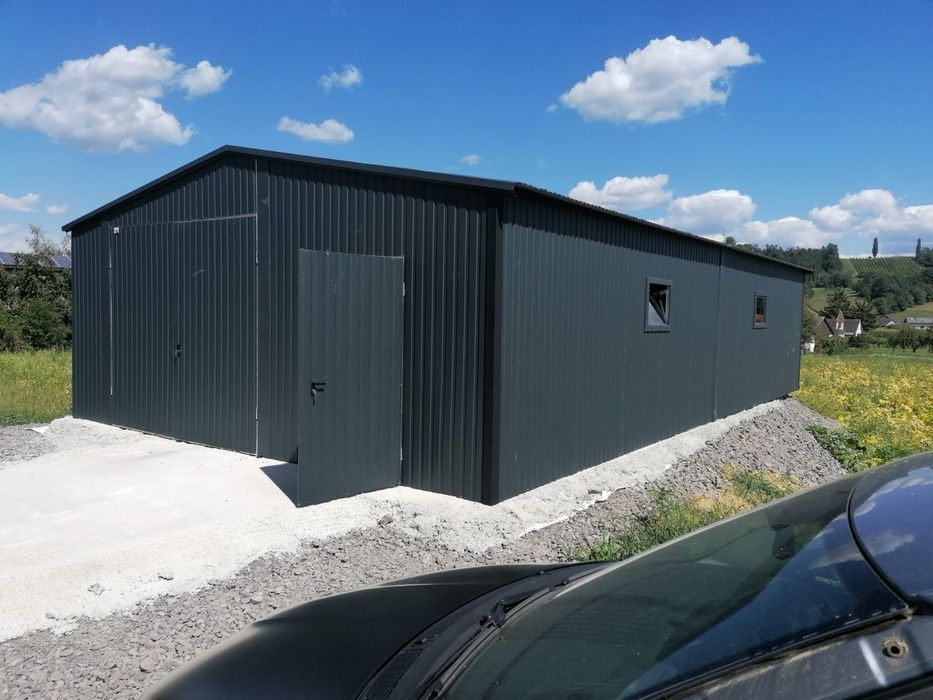 Hala stalowa 6x10 m - Dach dwuspadowy, Brama dwuskrzydłowa, Grafit