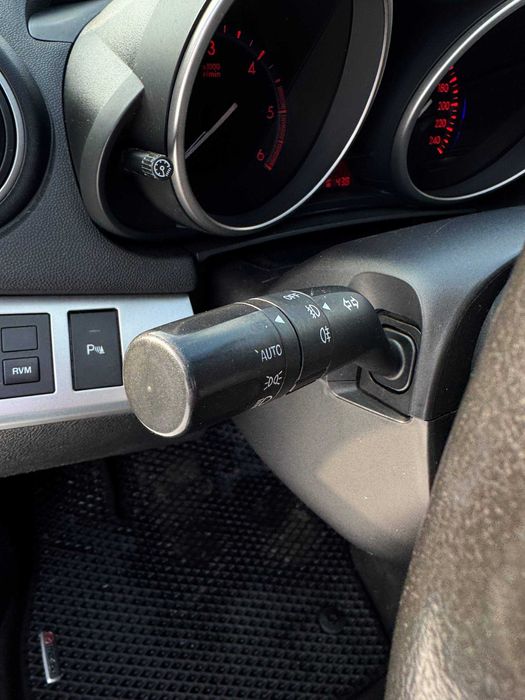 Mazda 3 2011р. 2.2 дизель можливий обмін [Перший внесок від 20%]