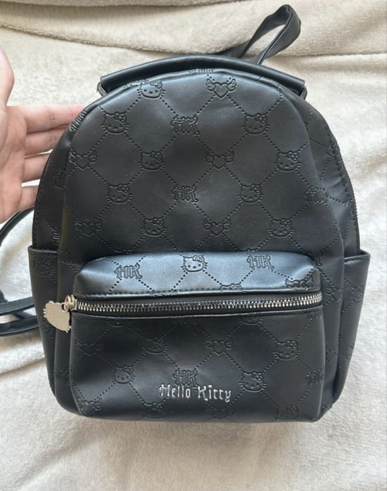 Czarny plecak Hello Kitty