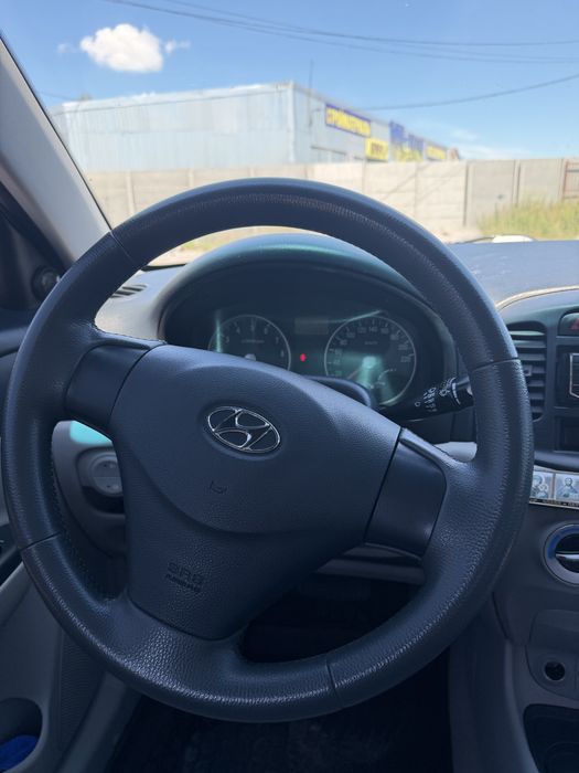 Hyundai Accent автомат