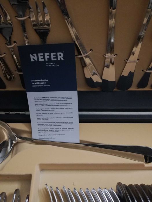 Faqueiro Inox NOVO Benguela - 130 PÇS