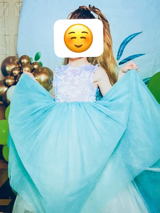 Плаття на випускний в садочку