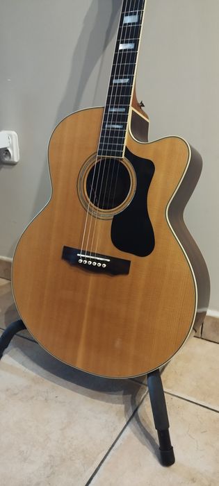 Gitara elektroakustyczna Guild GAD F-150R CENAT hard case Fishman
