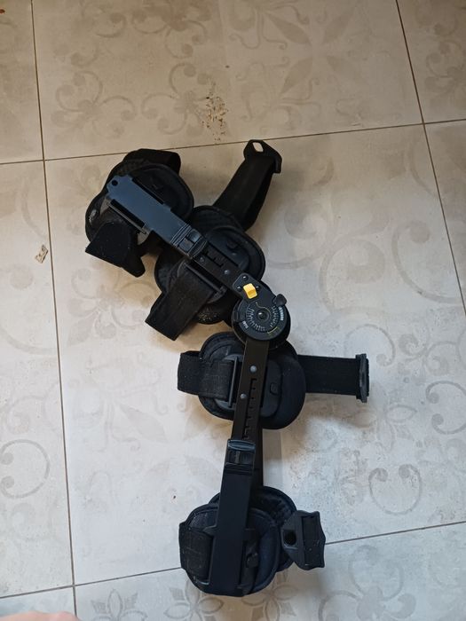 Pooperacyjna orteza kolana z regulacją kąta Antar