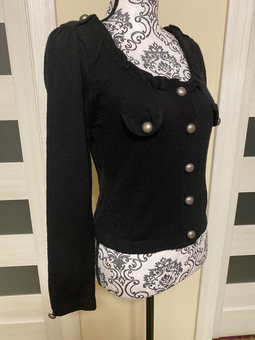 Czarny sweter z pagonami Sinequanone, rozmiar 38