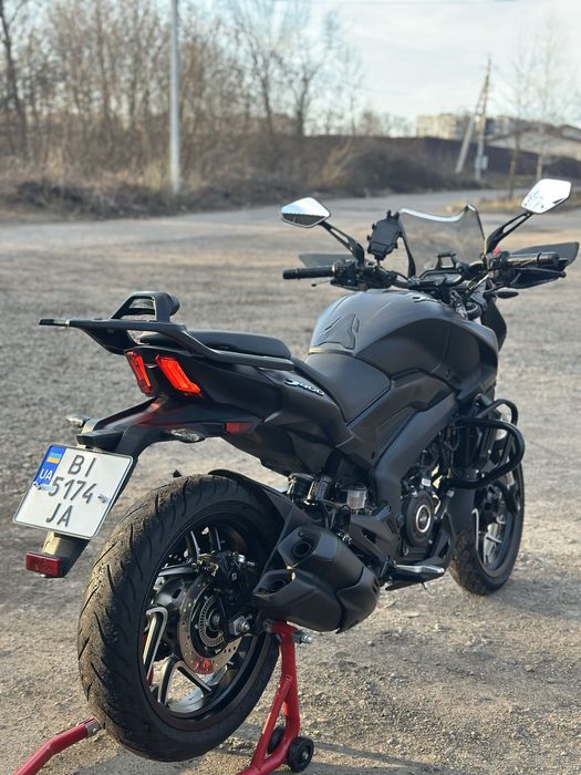 BAJAJ dominar 400 UG