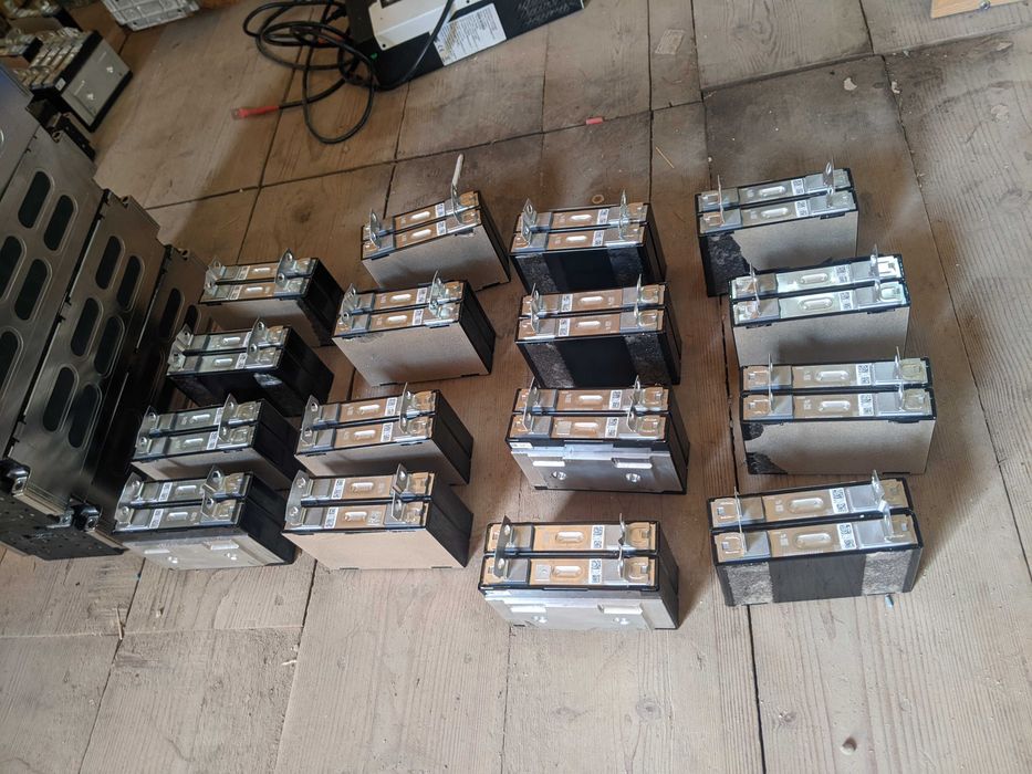 акумулятор lev50 бу li-ion літій-іон 3.7в 4.2в під гайки