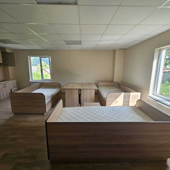 Продам базу в смт Міжгірʼя під базу відпочинку