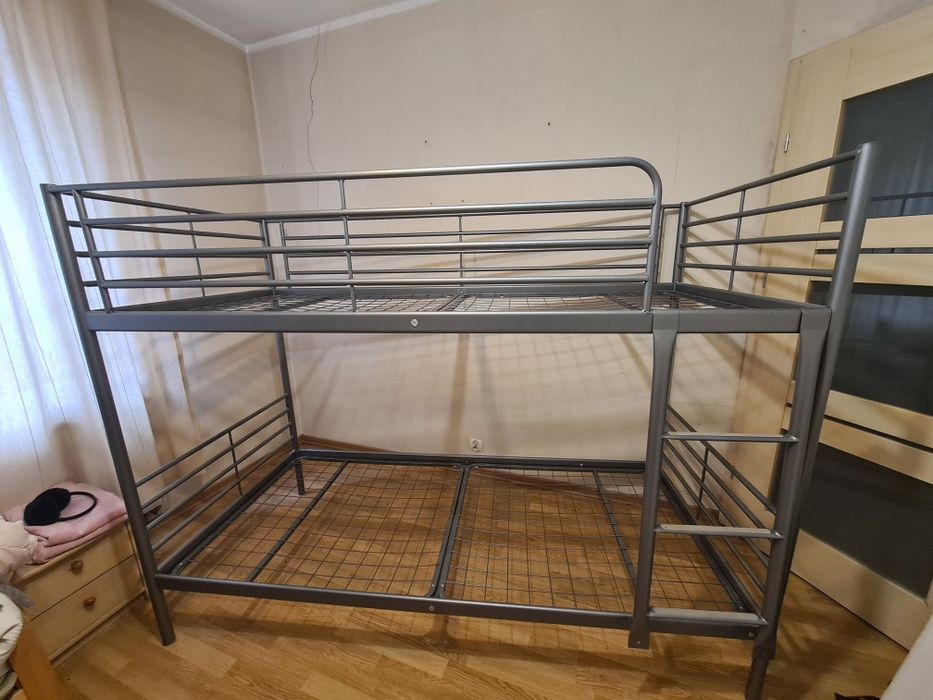 Łóżko metalowe piętrowe podwójne