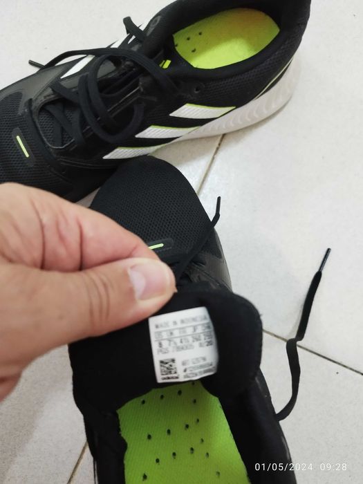 Ténis Adidas Run Falcon