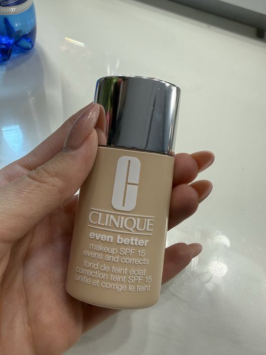 Podklad clinique even better 0.75