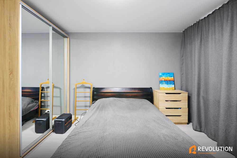 Без %; 3кімнати пр-т Червоної калини 22, державні програми, з ремонтом