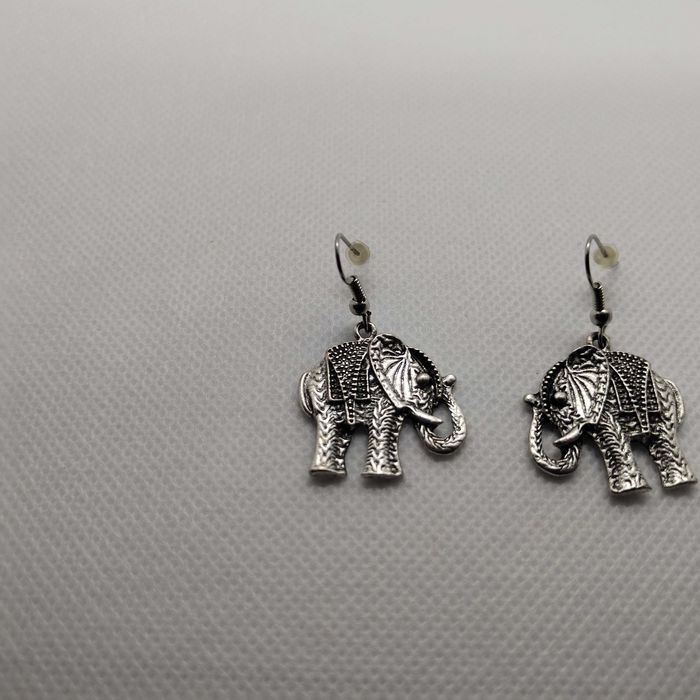 BRINCOS (1) - 1par 3€; 2pares 4€; 3pares 5€