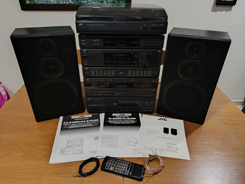 Conjunto Vintage JVC CA-E33LBK (Para Peças/Restauro) + Colunas SP-E35BKE