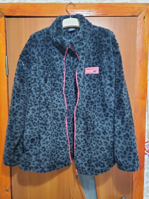 Куртка 56/60 розмір new balance