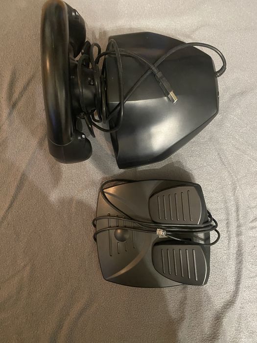 Игровой руль Sven GC-W300 с педалями, полный комплект, коробка