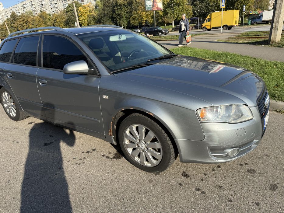 Audi a4b7 avant продам