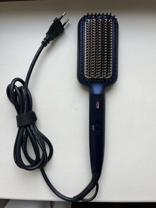 Щітка-випрямляч Philips BHH885