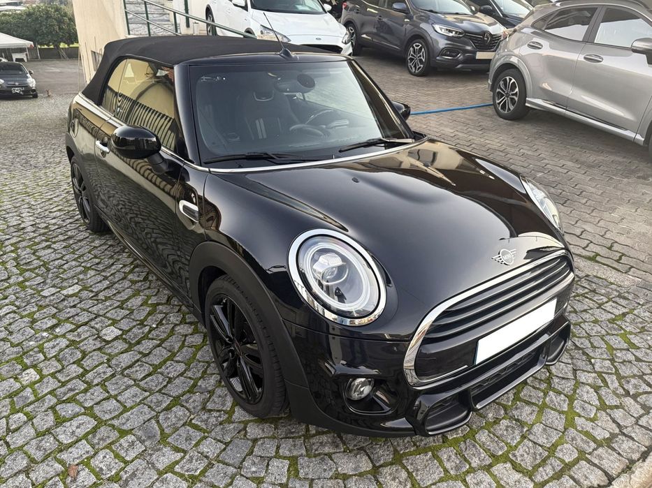 MINI Cabrio Cooper Premium JCW Auto
