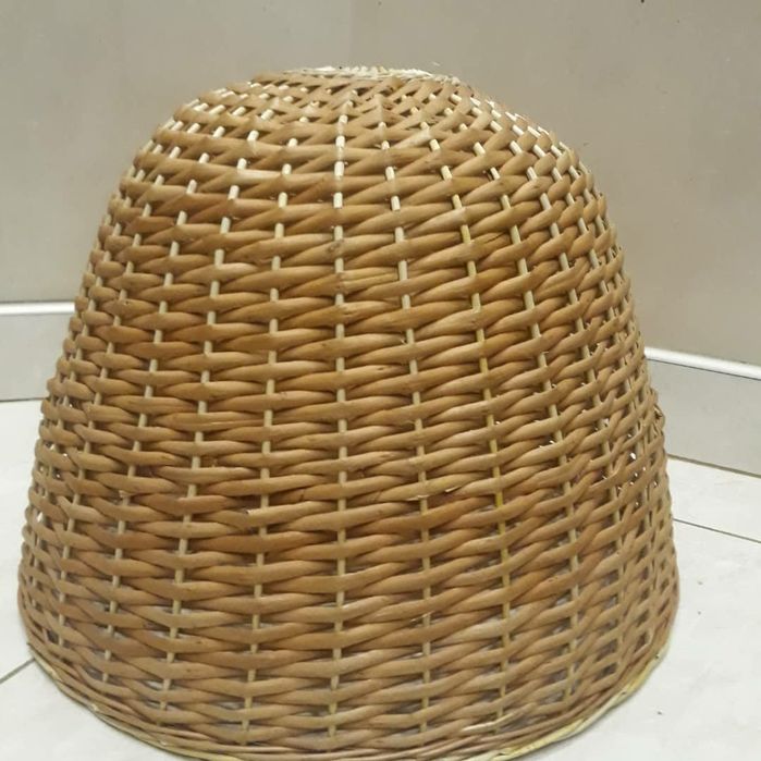 Люстра, абажур і бра з натуральної лози