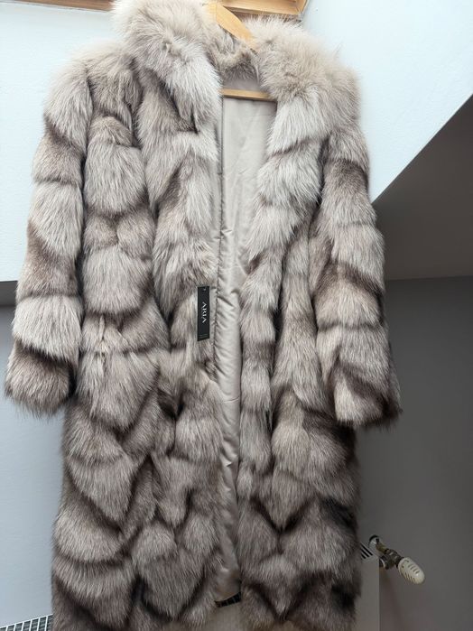 Futro bezowe dlugie s