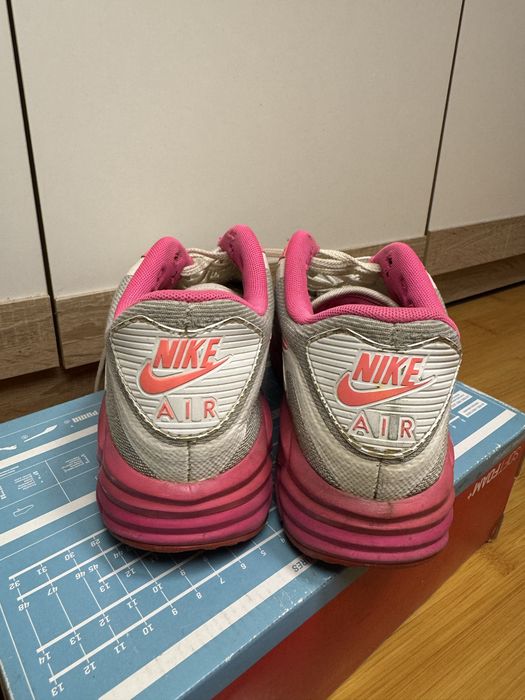 Оригинальные кроссовки Nike Air Max Lunar90 (39 р / 25 см)
