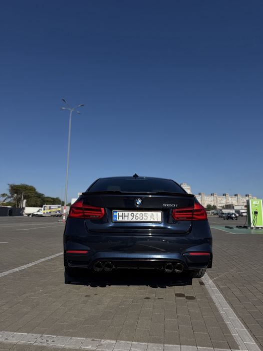 BMW 3 Series 2016 VIN WBA8E1G58HNU13548 фото оголошення 5 з 8