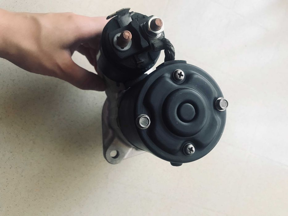 Стартер на Mitsubishi SPACE STAR/CARISMA