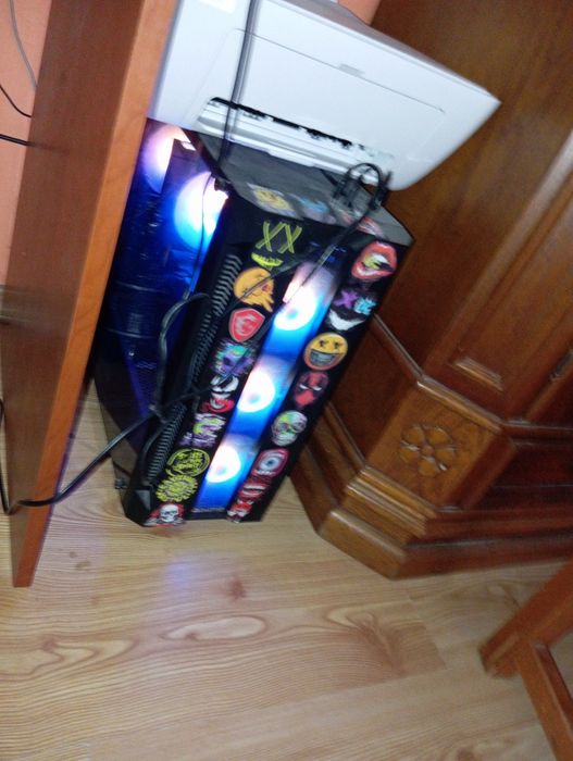 Sprzedam/ komputer stan jak nowy