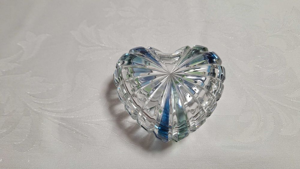 Guarda joias em cristal