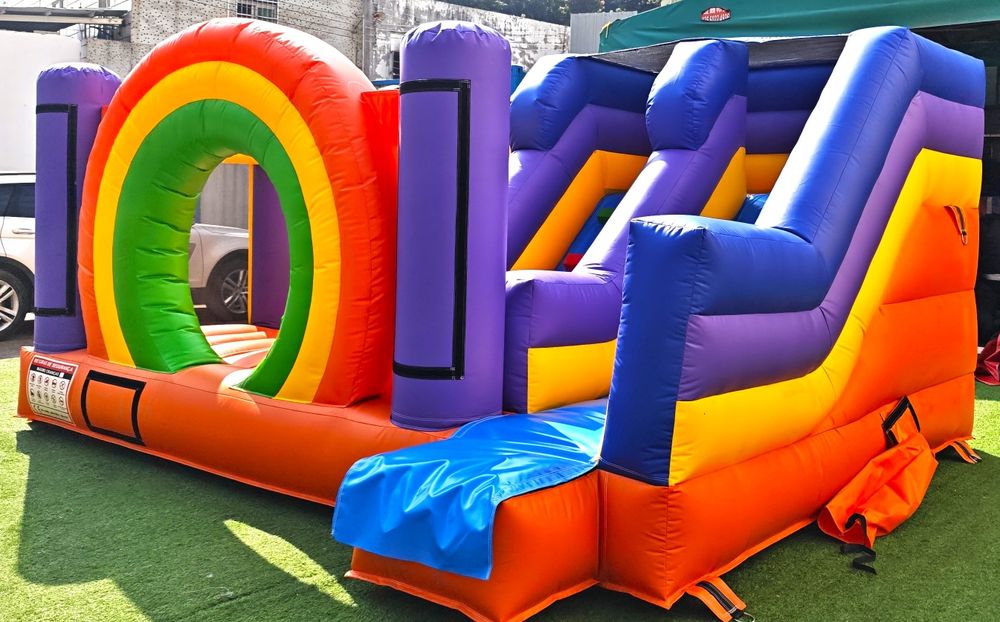 Insuflável em lona usados