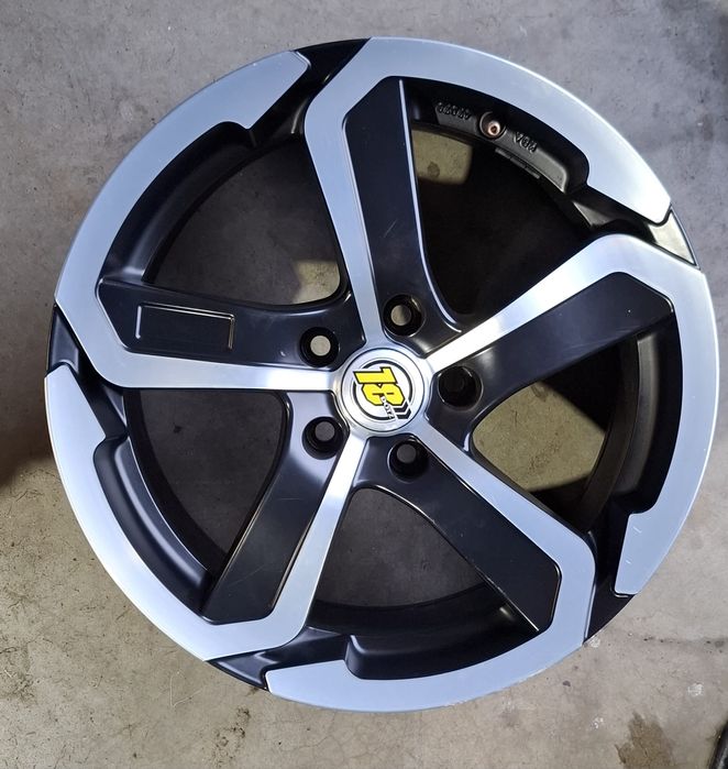 Felgi aluminiowe 17  5x112 polecam