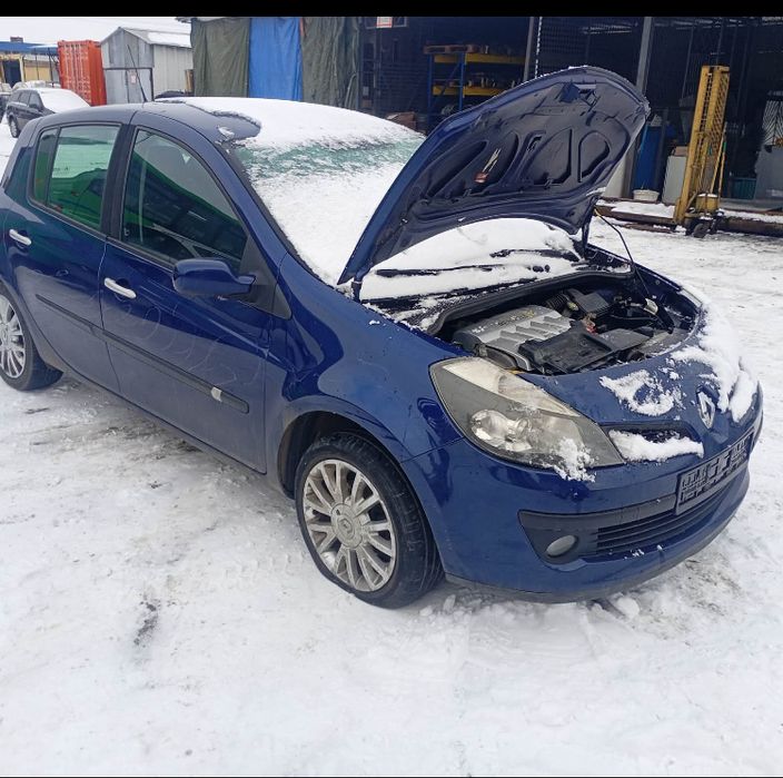 Cześci Renault Clio 3 1.6b 2005 r  z(4/26)
