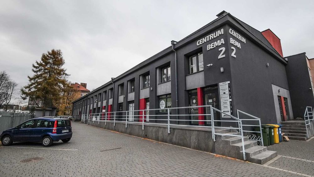 Lokal użytkowy 58 m² | Centrum Tychów | Klimatyzacja | Parking | Wysoki standard