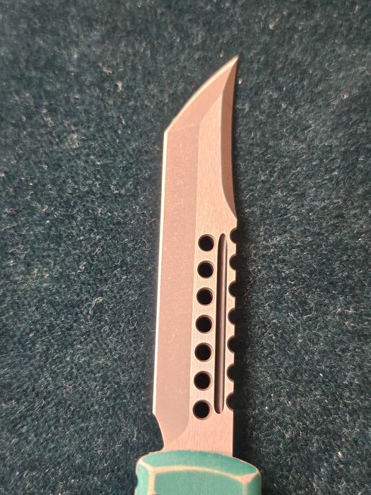 Nóż OTF Microtech UTX-70 Hellhound Apocalyptic Stand