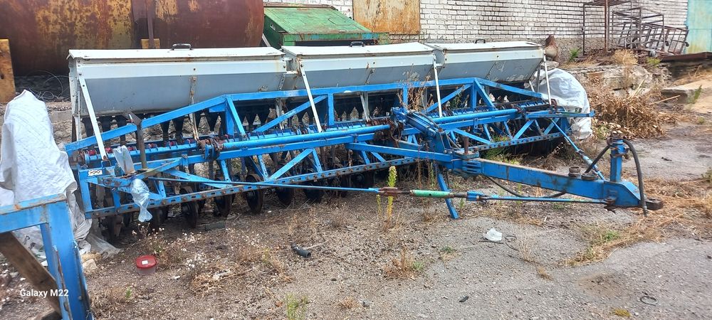 Сеялка зарновая СЗ-5,4