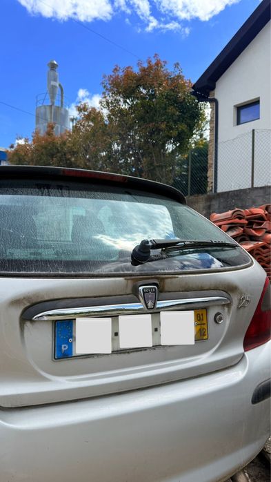 Carro rover 2001