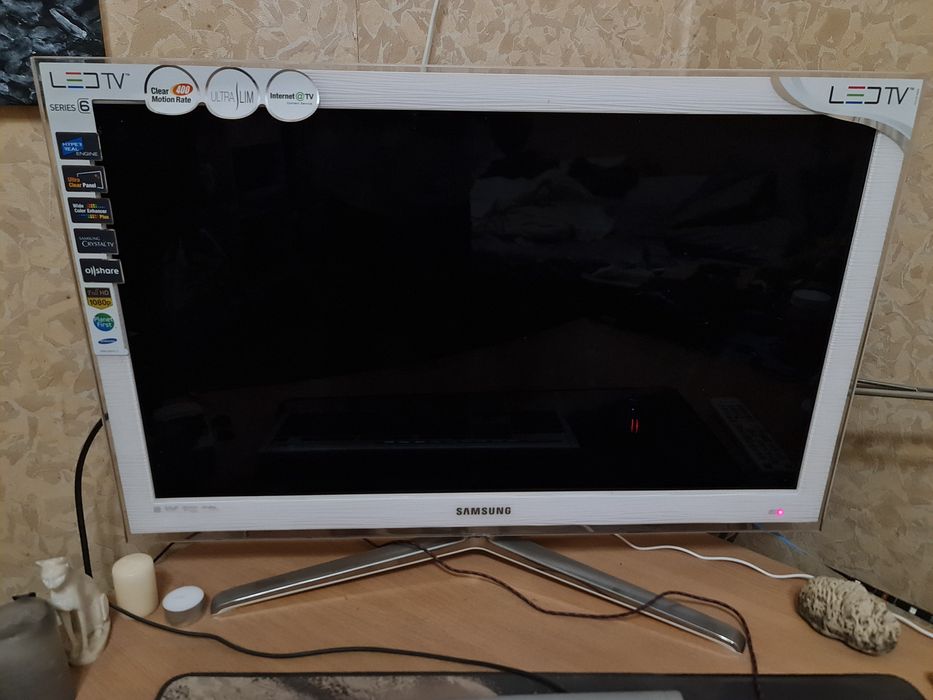 Телевізор Samsung LED 32, модель ue32c6510uw