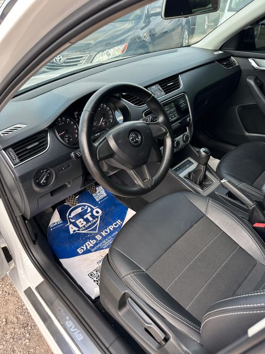 Продам Skoda Octavia A7 2017 рік можлива розстрочка, кредит, обмін!