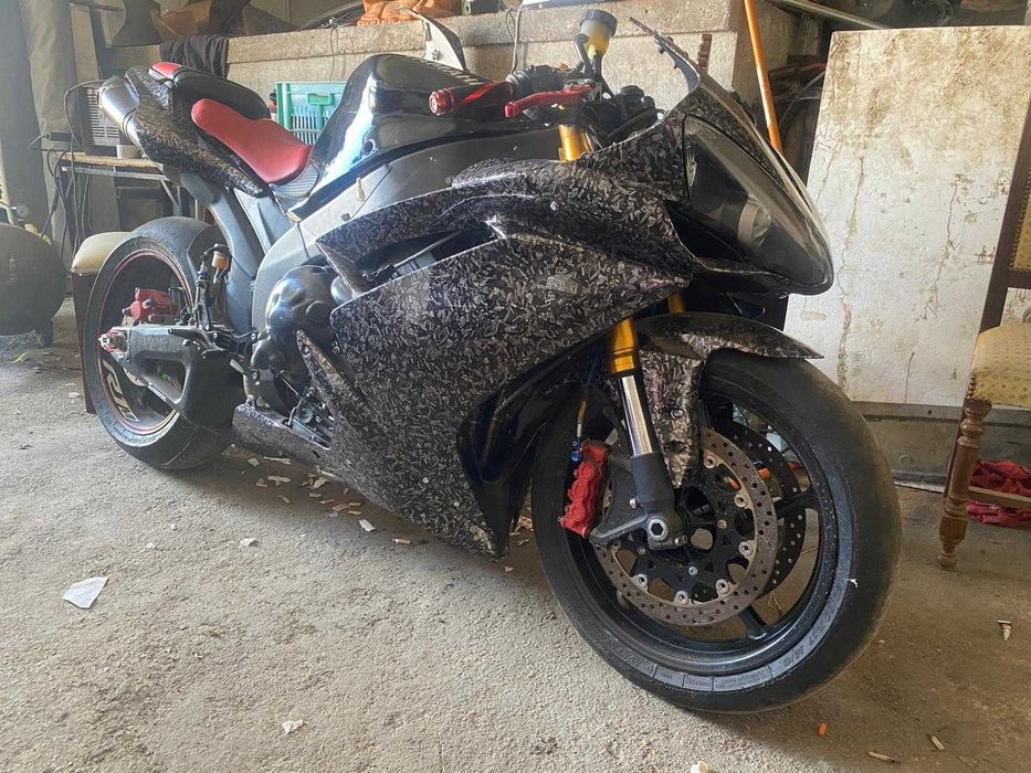 Yamaha YZF-R1 RN19 1000cc – 2008