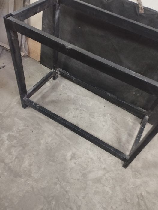 Продам стойку для двух аквариумов