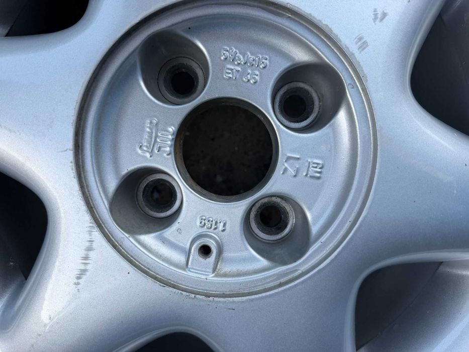 4 Jantes com Pneus 195/55/R15 Opel