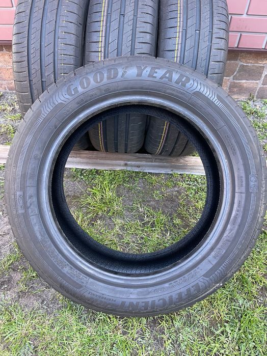 Шини.  195/55/16