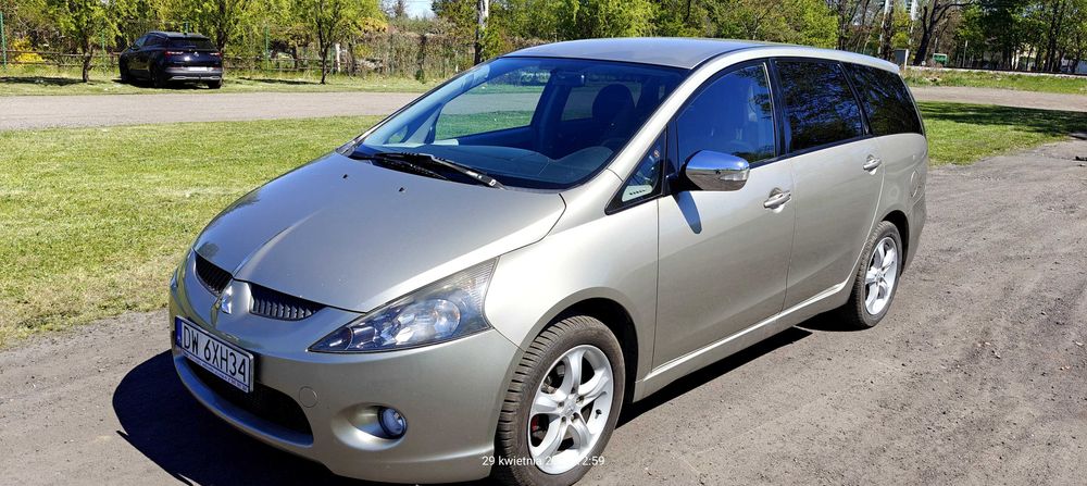 Mitsubishi Grandis