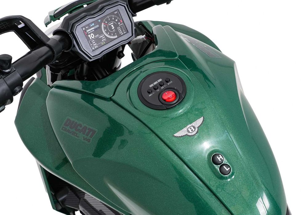 Pojazd Elektryczny dla Dzieci - Ducati Diavel x Bentley