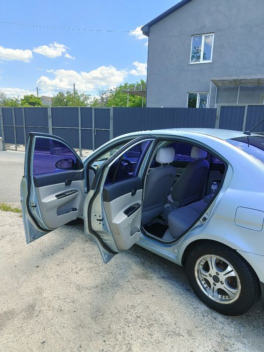 Hyundai accent 1.6