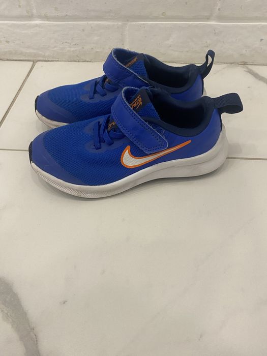 Продам кросівки Nike