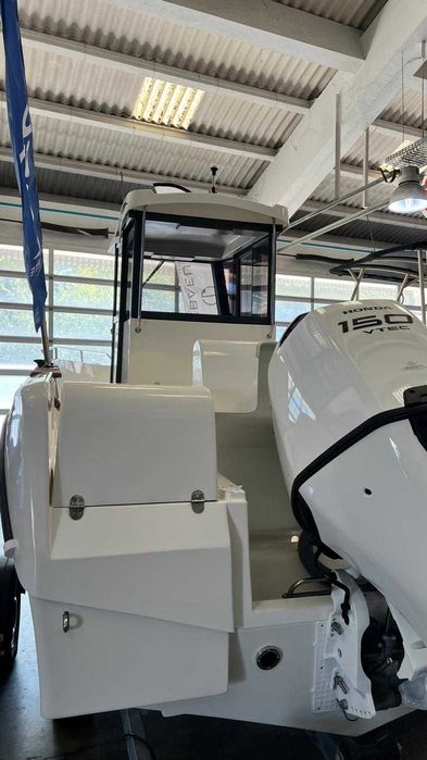 OCQUETEAU OSTREA 600 PILOTHOUSE