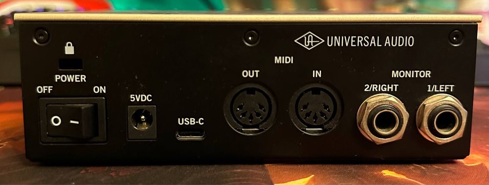 Аудіоінтерфейс Universal Audio Volt 1