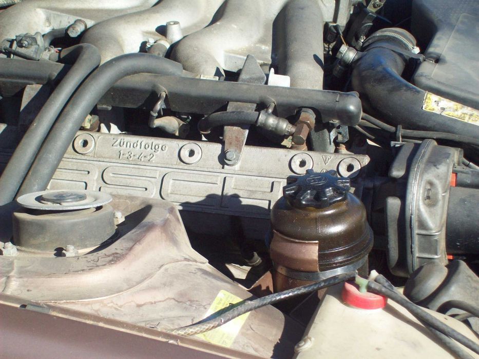 PORSCHE 944 Turbo